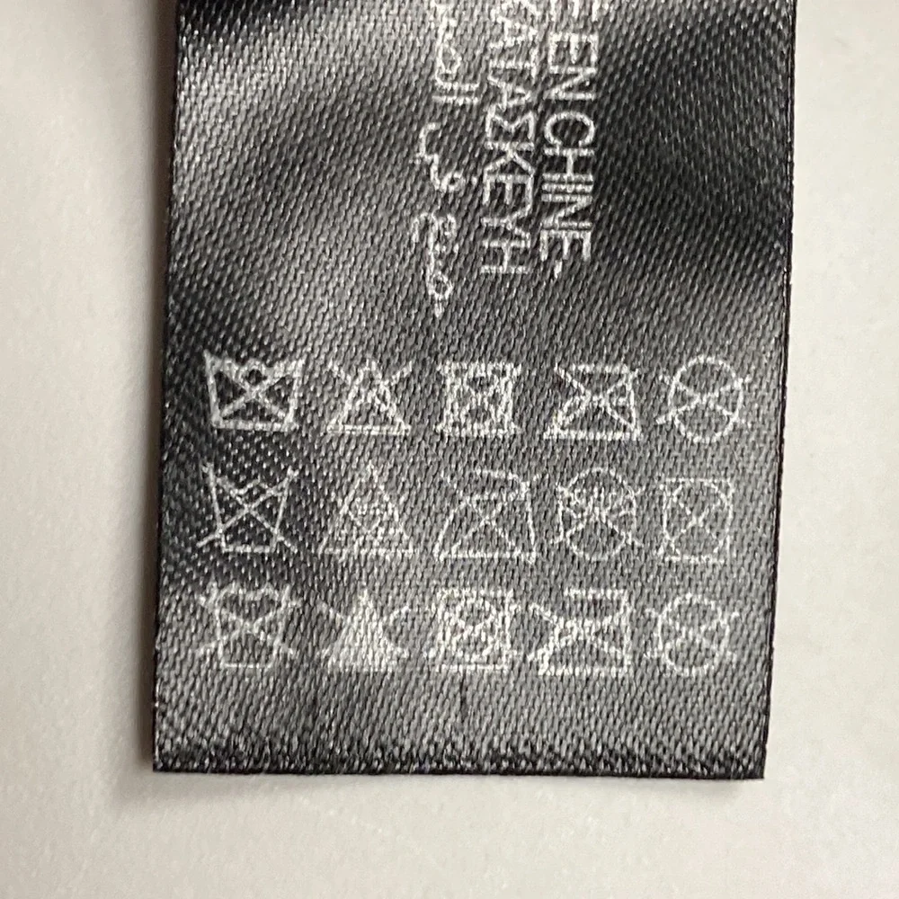 NWT. Zara Black Vegan Leather Embossed Western Silver Buckle Belt. Size 30.